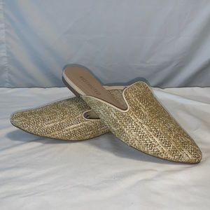 Restricted Slide on mule Shoes